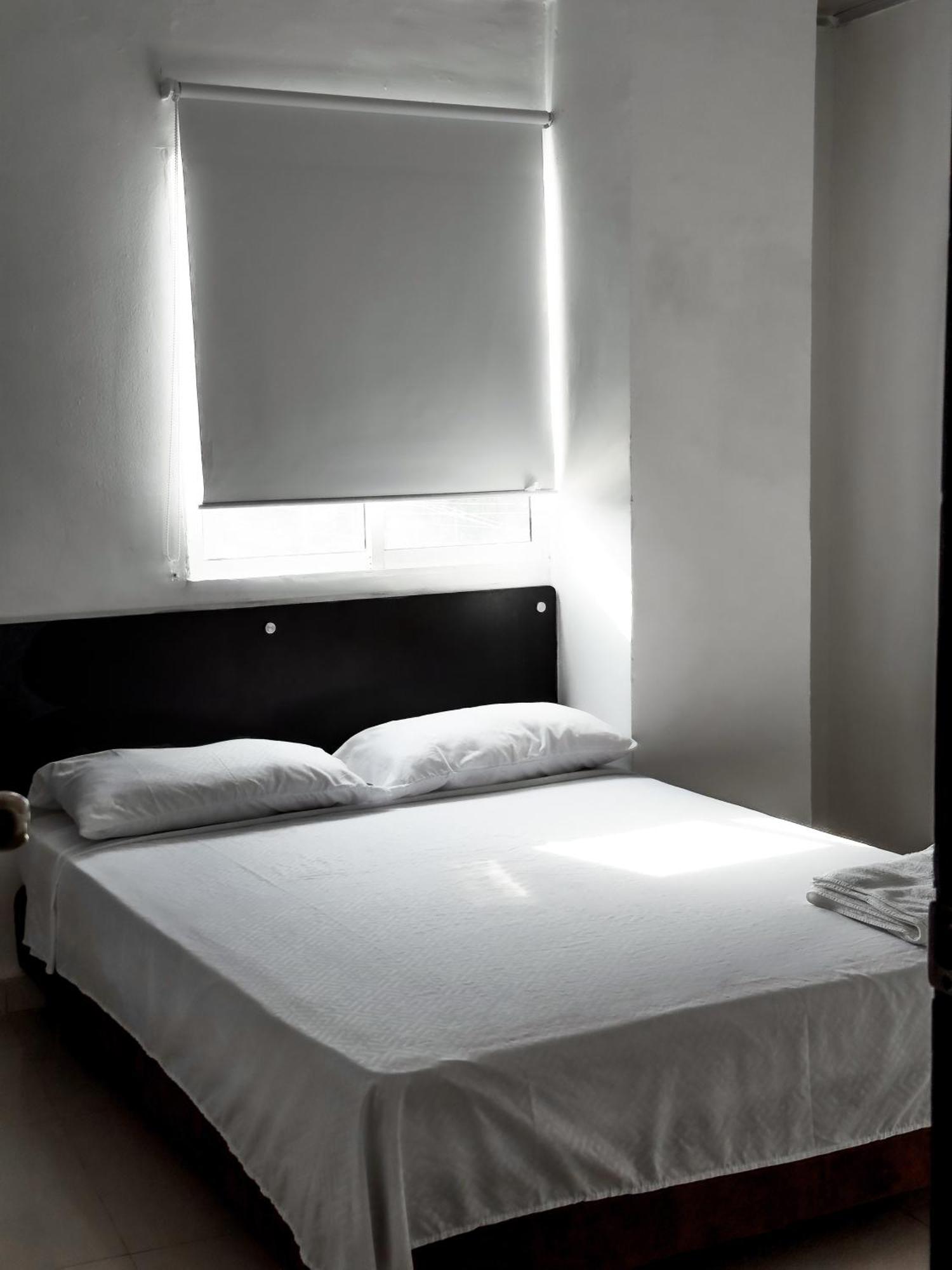 Hotel Bazurto Plaza Cartagena Kültér fotó