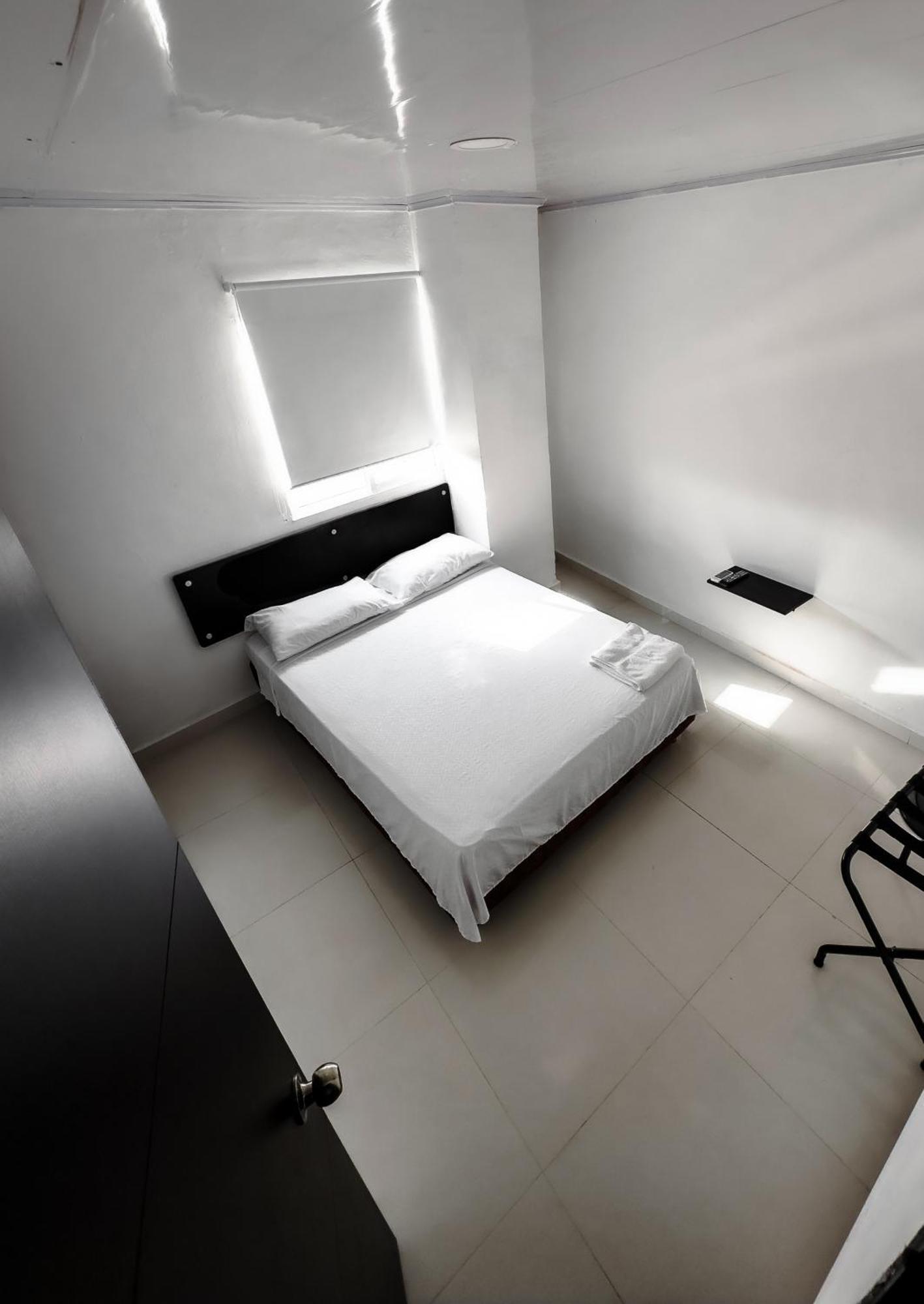 Hotel Bazurto Plaza Cartagena Kültér fotó